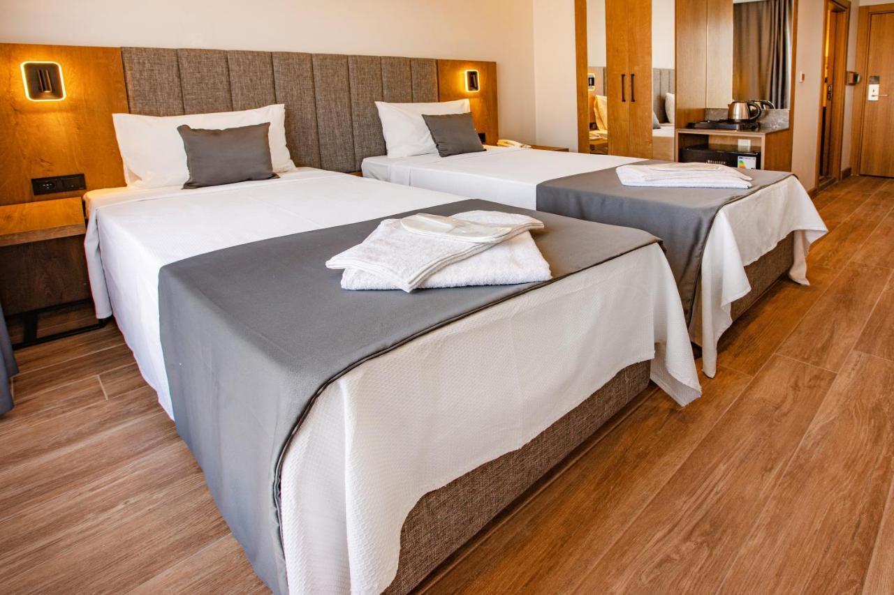 Grand Business Hotel Trabzon Buitenkant foto